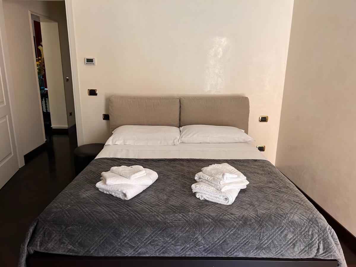 Piazza Maggiore Luxury Apartment Μπολόνια Εξωτερικό φωτογραφία